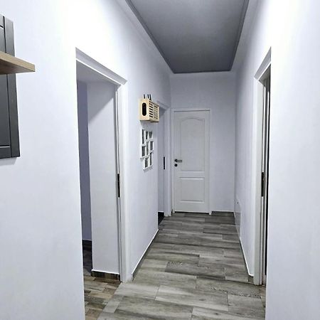 Apartament 3 Camere Hd 후네도아라 외부 사진