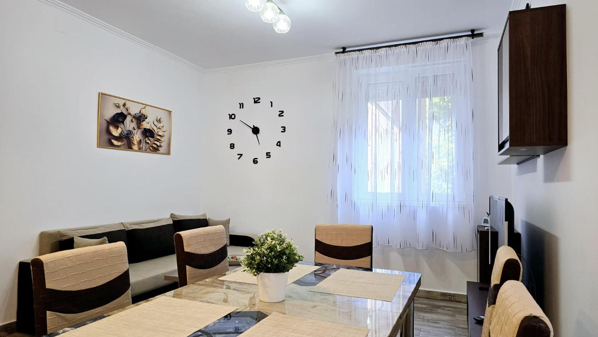 Apartament 3 Camere Hd 후네도아라 외부 사진