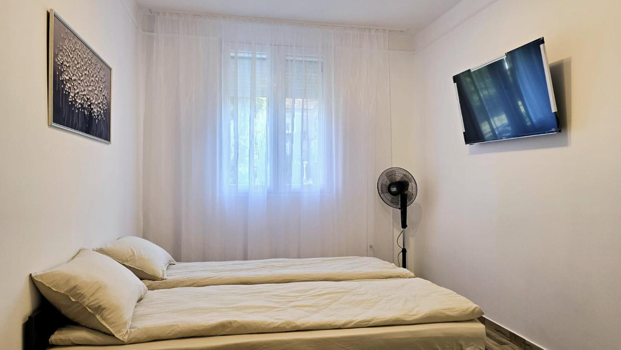 Apartament 3 Camere Hd 후네도아라 외부 사진
